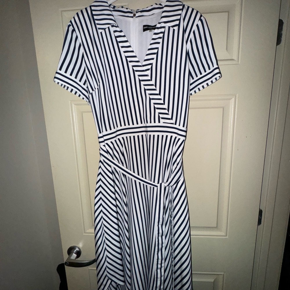 Karl Lagerfeld Blue and White A-Line Midi Dress V-Neck Short Sleeve